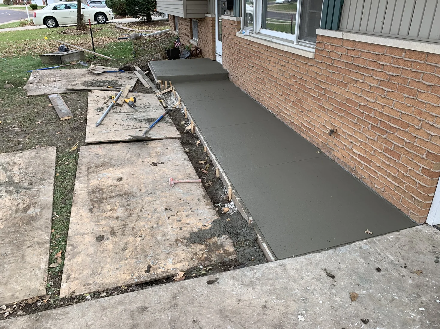 Fresh concrete flatwork by Zehr Property Maintenance